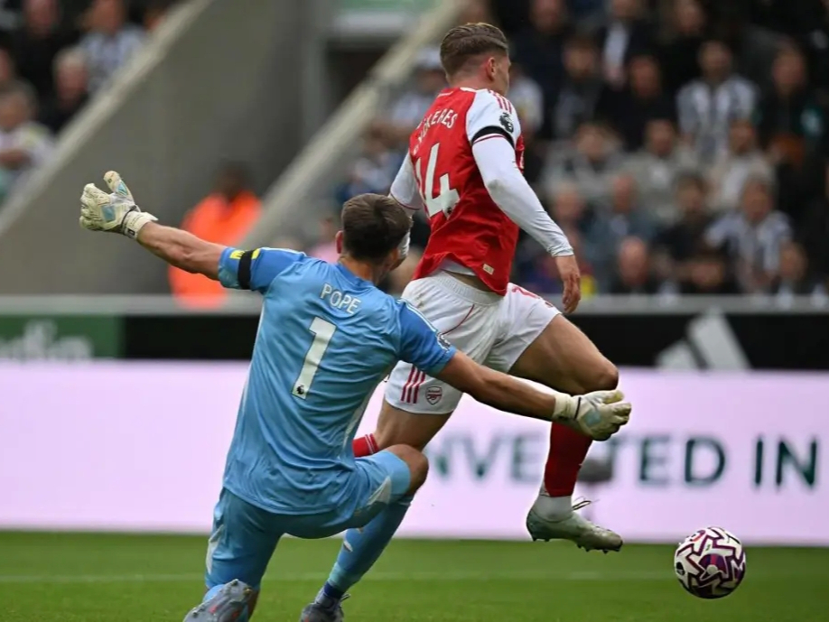 亚博-关于太狠了！东契奇与60激战曼联分钟多特蒙德今晨手感冰凉，塞维利亚主帅复盘备战英超的信息-亚博